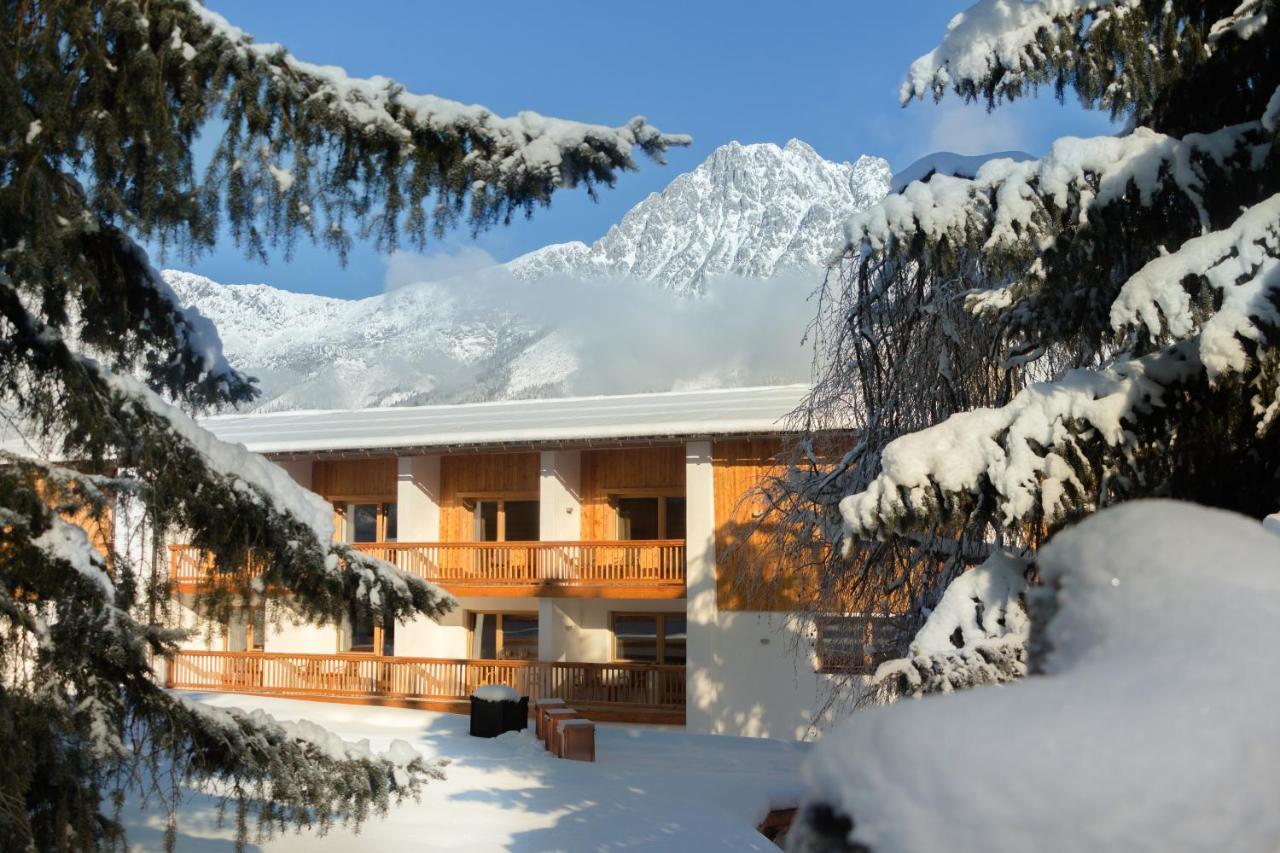 Hotel Der Baer 엘마우 외부 사진